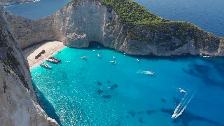 Car Rental Alykanas Zakynthos 2 gettyimages 1330851424 640x640 1